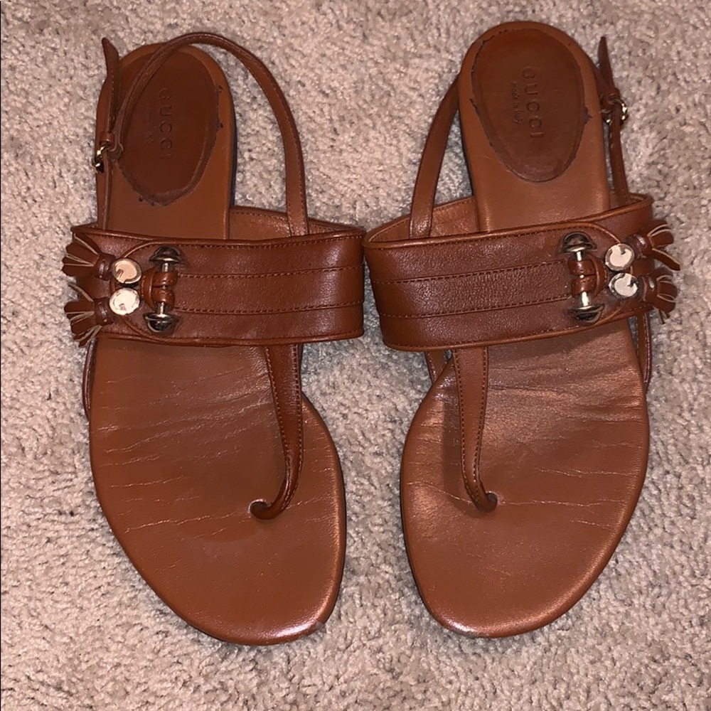 AUTHENTIC Gucci Brown Camel leather sandals